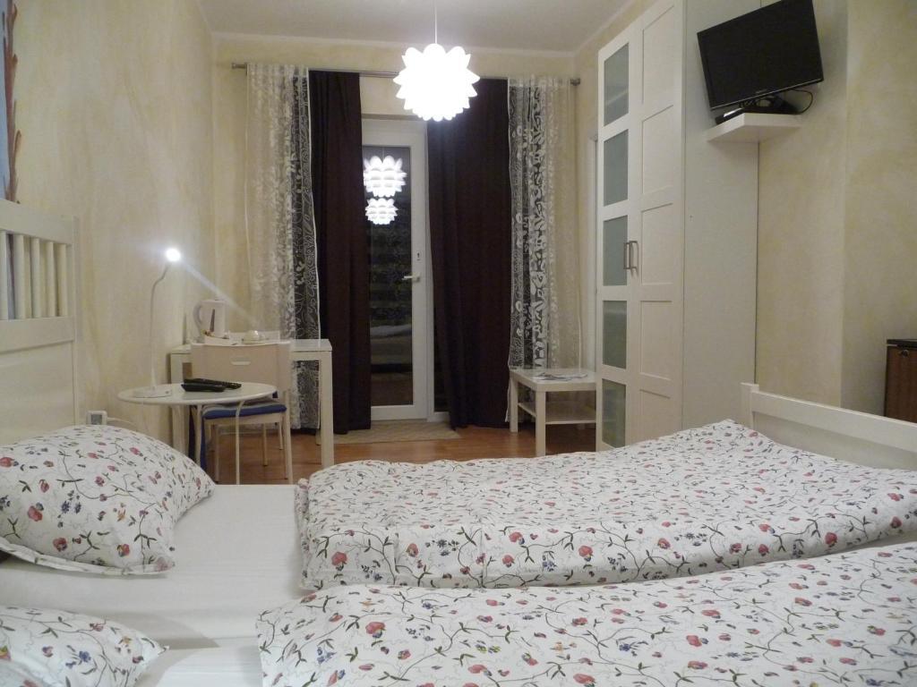 Residence Bed&Bike Moggio Udinese Kamer foto